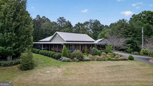 210 W Pierceville Road, Mccaysville, GA 30555