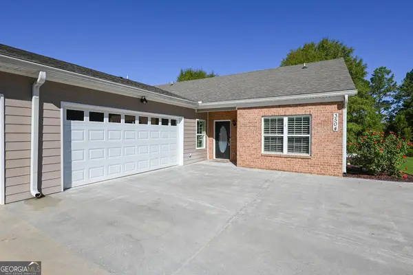 3504 Commonwealth Circle, Newnan, GA 30263
