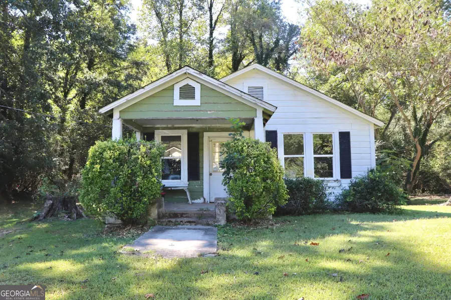 121 Mckenzie Avenue, Summerville, GA 30747 - #3