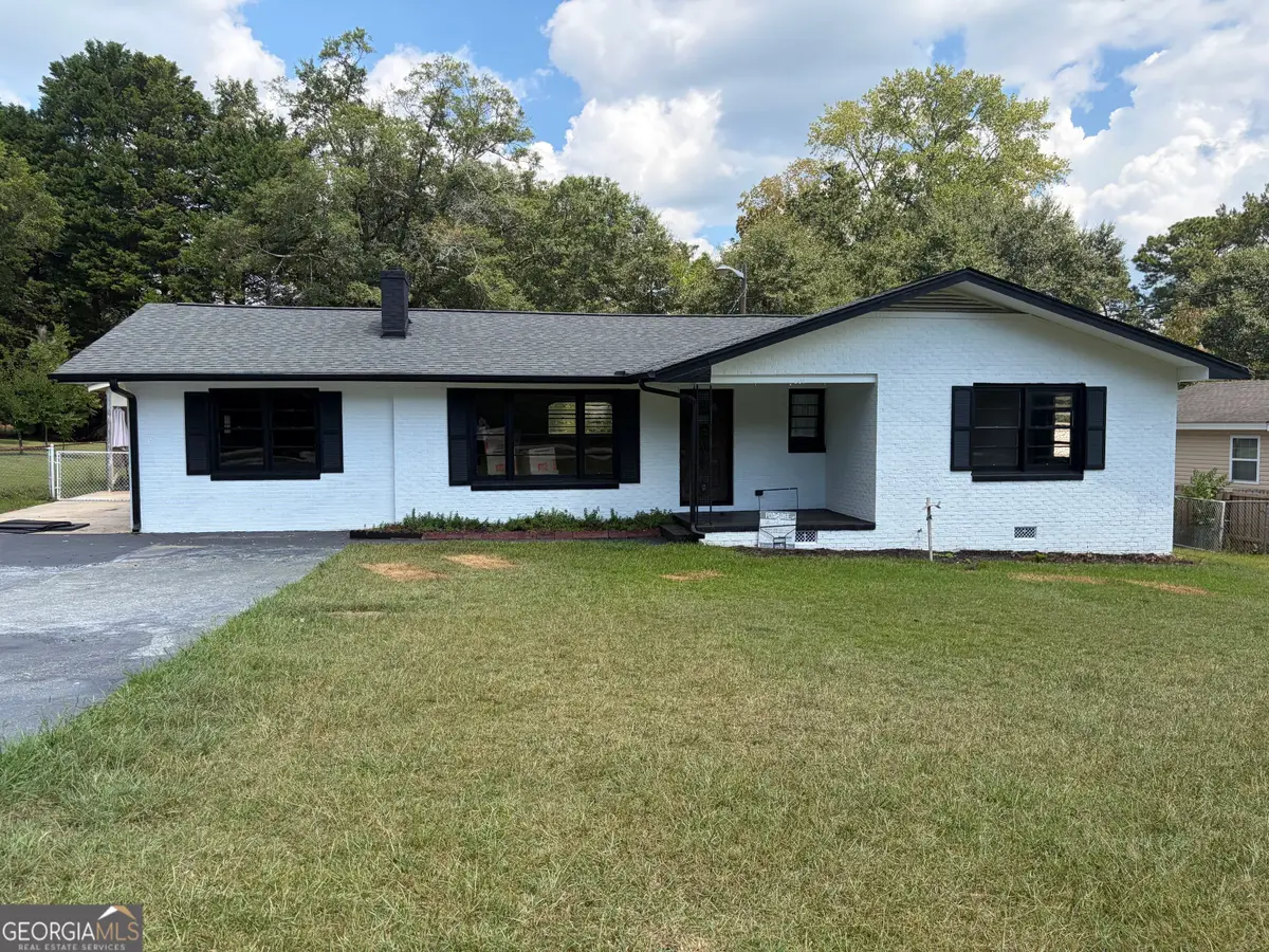 204 Diane Drive, Thomaston, GA 30286 - #1