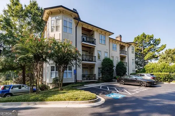 828 Highland Lane #2204, Atlanta, GA 30306