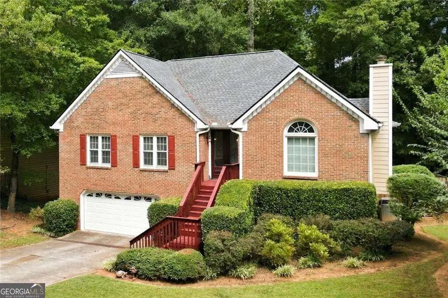 4862 Helga Way Ne, Woodstock, GA 30188 - #3