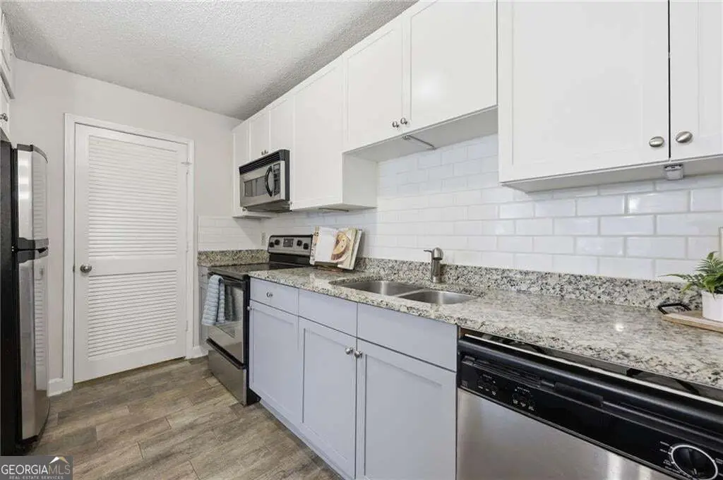 2657 Lenox Road Ne #113, Atlanta, GA 30324 - #1