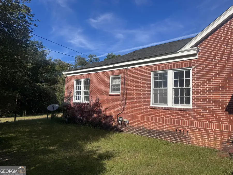 519 Tucker Street, Dublin, GA 31021 - #3