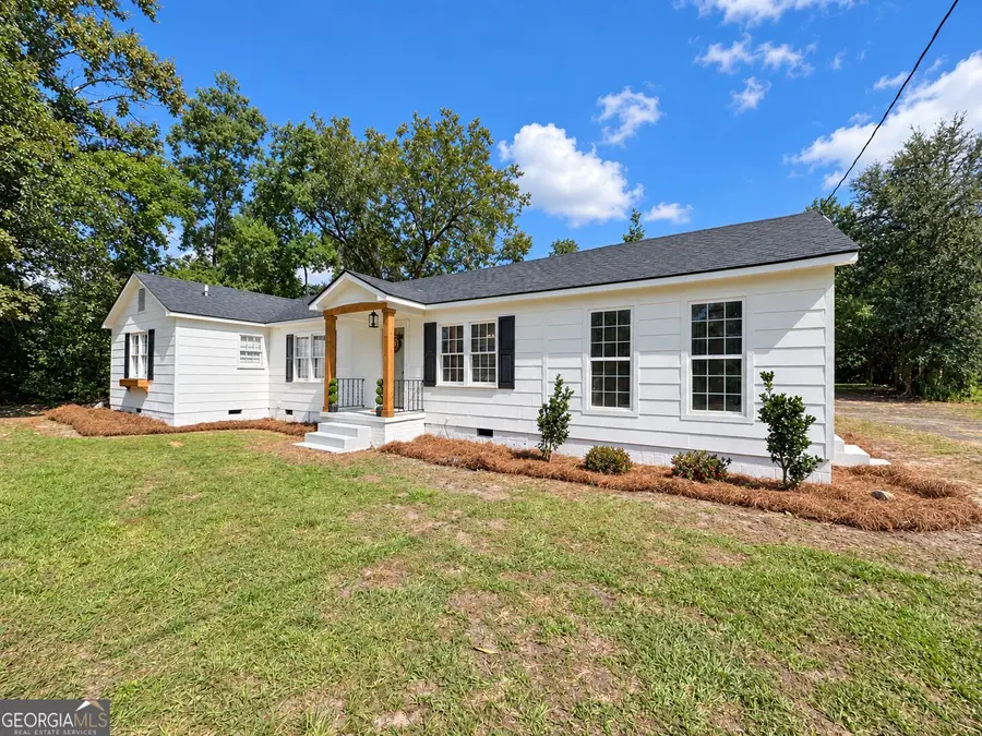 711 5th Avenue, Twin City, GA 30471 - #3