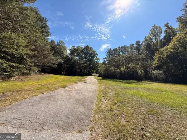 928 Old Corinth Road, Newnan, GA 30263