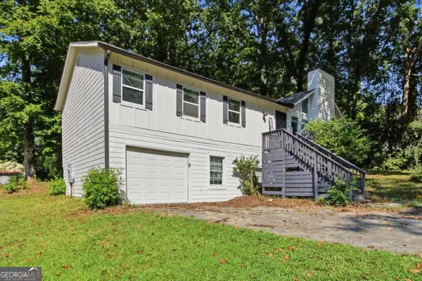 1362 Natchez Trace Sw, Marietta, GA 30008