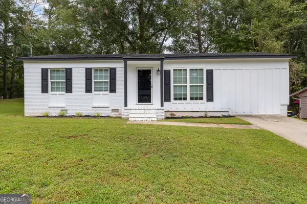 8 Westgate Park Drive, Newnan, GA 30263
