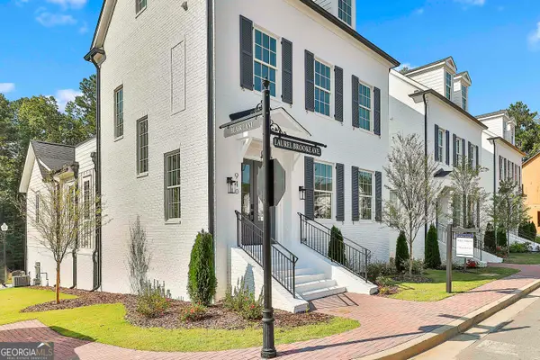 940 Laurel Brooke Avenue, Peachtree City, GA 30269