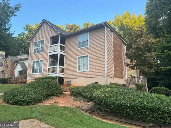 5539 Mountain Springs Circle, Stone Mountain, GA 30088