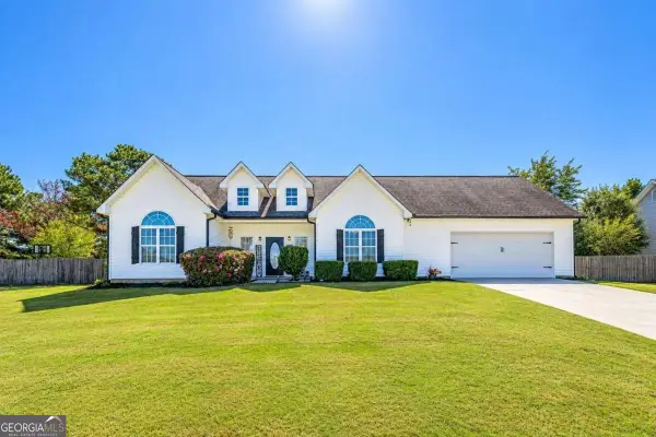 3021 Black Fox Drive, Loganville, GA 30052