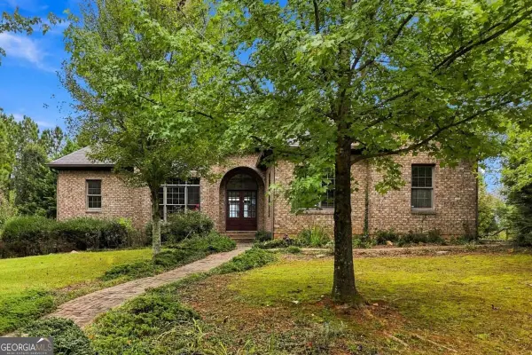 100 Foxpaw Leaf Court, Ellijay, GA 30536