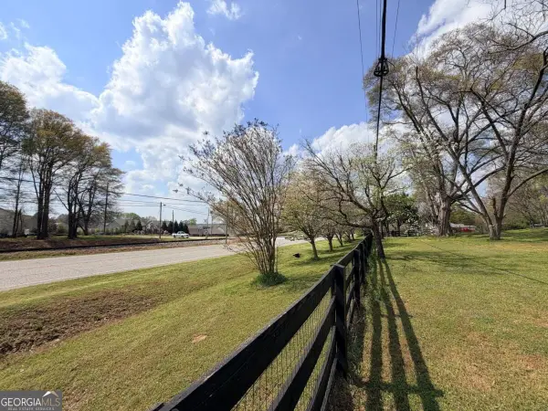 662 Old Gainesville Highway, Pendergrass, GA 30567