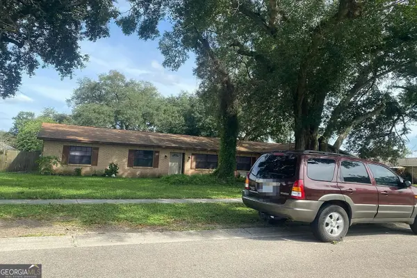 803 Bills Circle, Brandon, FL 33511