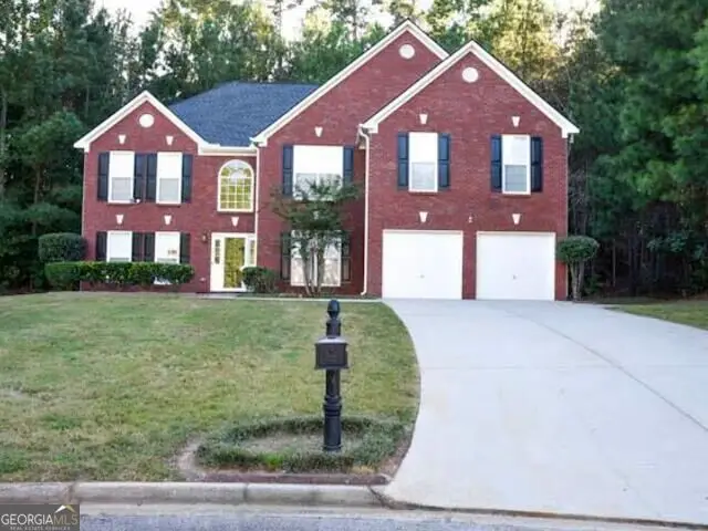 6681 Point Of Woods Drive, Stone Mountain, GA 30087 - #1