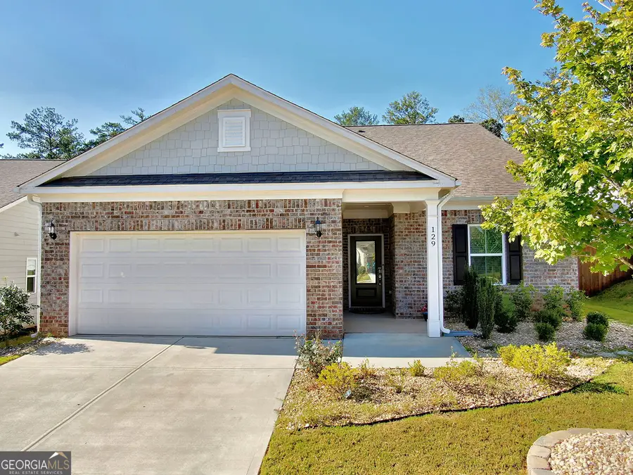 129 Park Lane, Fairburn, GA 30213 - #2