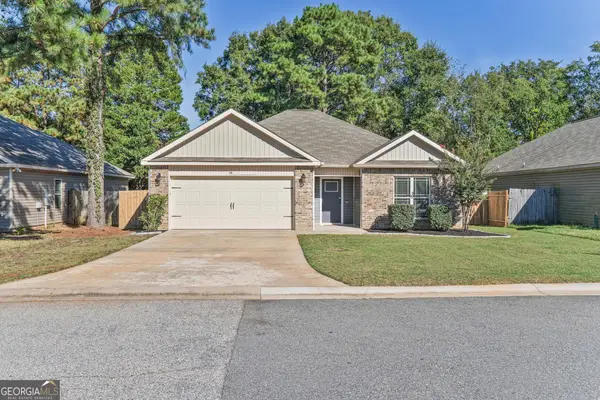 102 Hughes Drive, Warner Robins, GA 31093