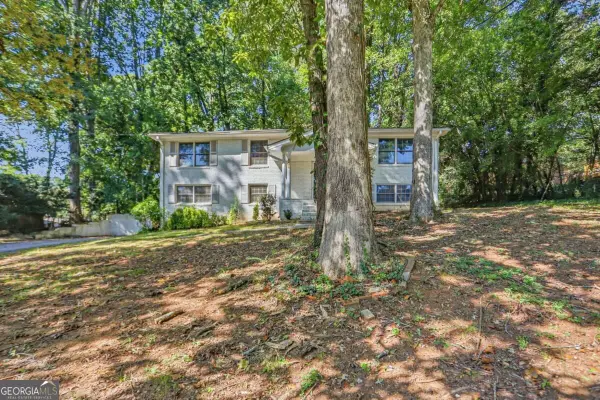 6489 Lynndale Lane, Morrow, GA 30260
