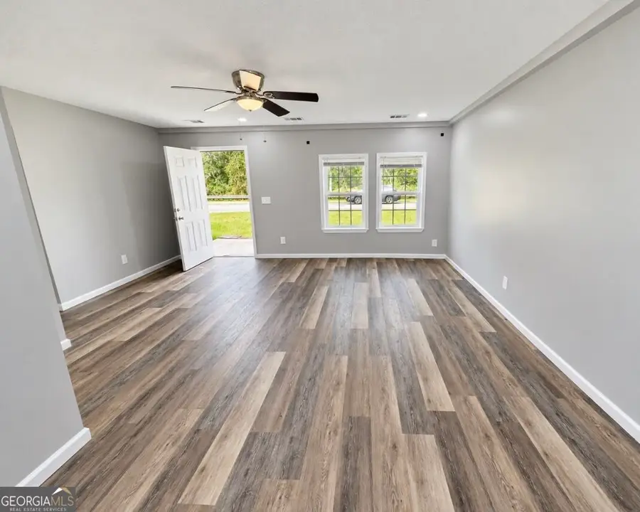 177 W Brazell Street, Reidsville, GA 30453 - #2
