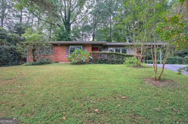 1990 Glenroy Place Se, Smyrna, GA 30080