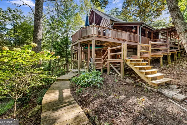 102 Frosty Mountain Road, Mineral Bluff, GA 30559
