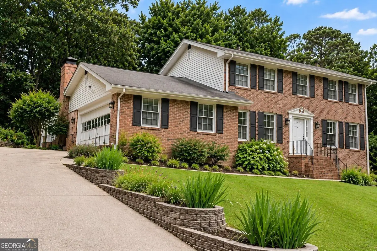 1683 Oak Ridge Circle Sw, Stone Mountain, GA 30087 - #1