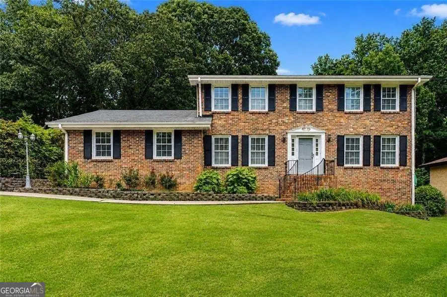 1683 Oak Ridge Circle Sw, Stone Mountain, GA 30087 - #2