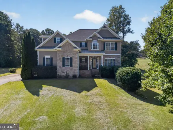 109 W Lake Boulevard, Carrollton, GA 30116
