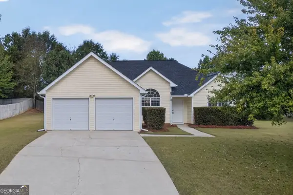 4135 Green Field Drive, Douglasville, GA 30135