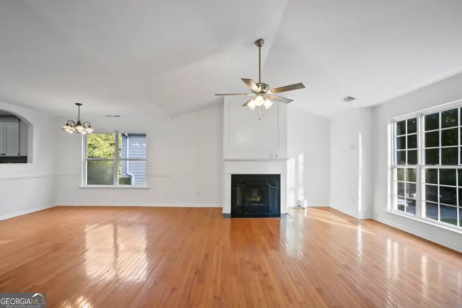 1068 S Gordon Road, Austell, GA 30168 - #3