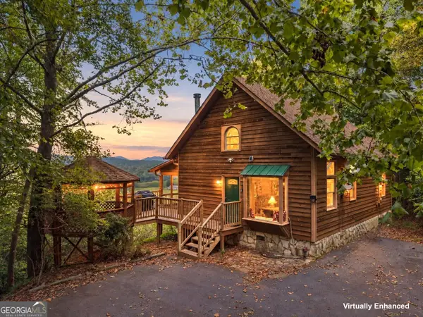 517 Ridge Road, Blue Ridge, GA 30513