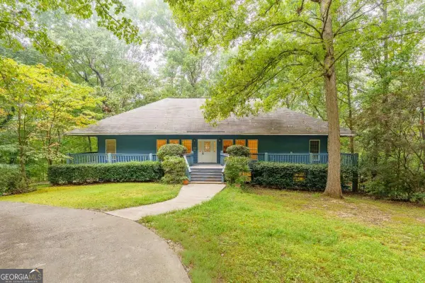 172 Leaf Lake Drive, Suwanee, GA 30024