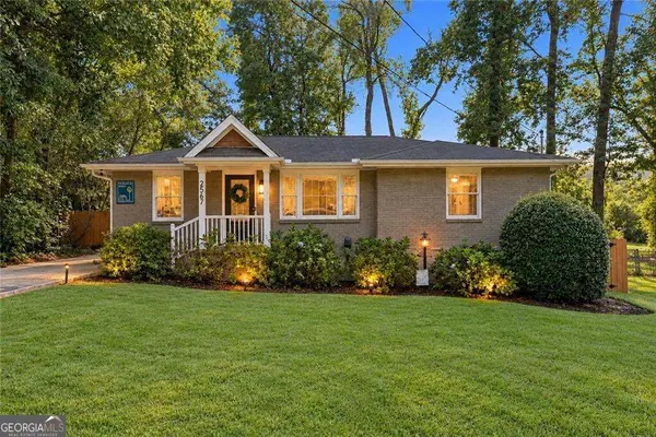 2567 Mccurdy Way, Decatur, GA 30033