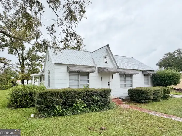 25 E First Ave, Hazlehurst, GA 31539