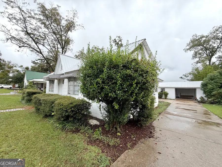 25 E First Ave, Hazlehurst, GA 31539 - #3
