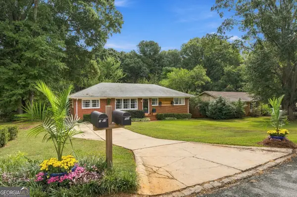 1001 Green Hill Dr, Griffin, GA 30223