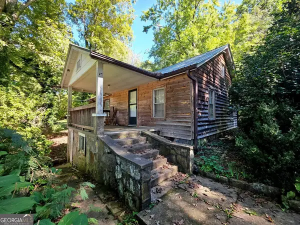 21 Youngblood Drive, Clayton, GA 30525