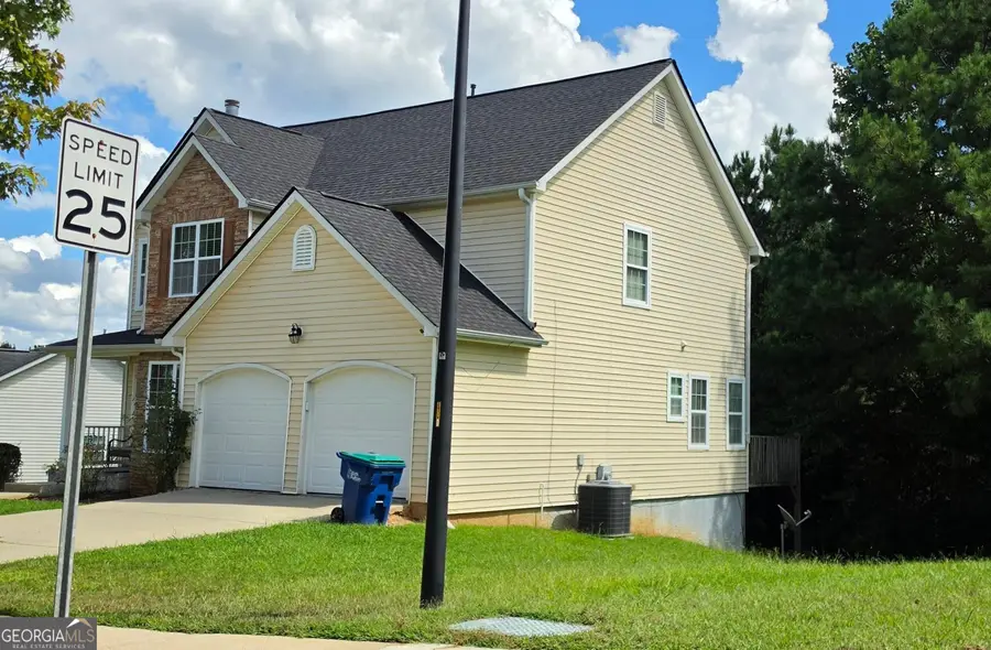 5749 Village Loop, Fairburn, GA 30213 - #3