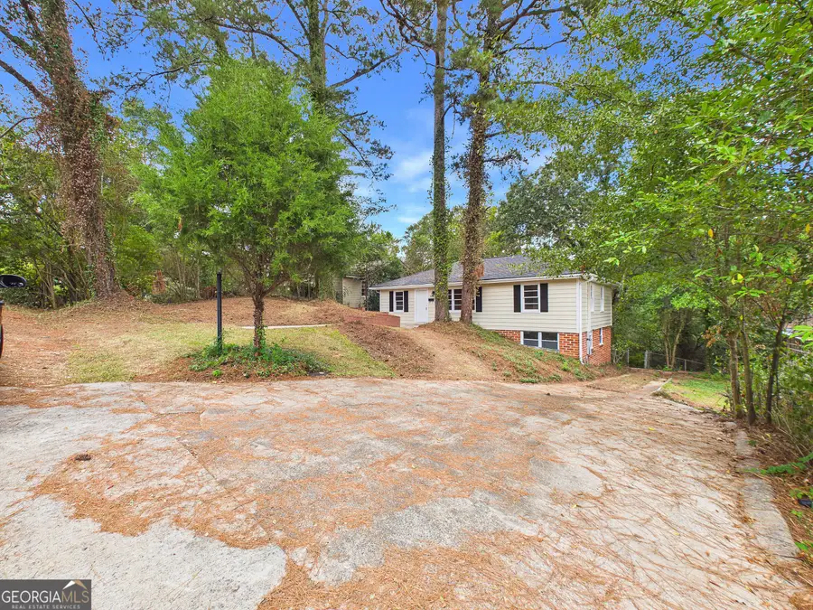 588 Rogers Drive, Macon, GA 31204 - #2