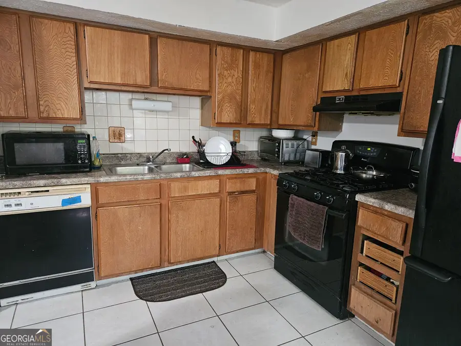 5599 Marbut Road, Lithonia, GA 30058 - #3