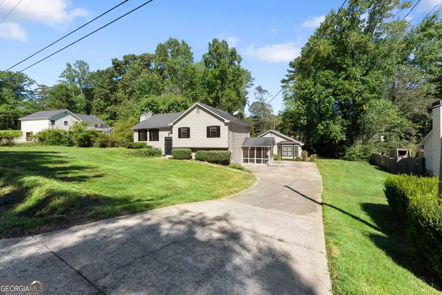 6959 Deaton Henry Road, Flowery Branch, GA 30542 - #3