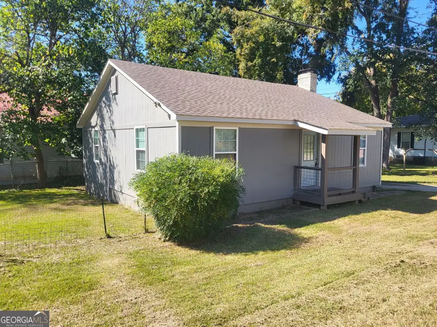 2318 S 1st Avenue, Lanett, AL 36863 - #2