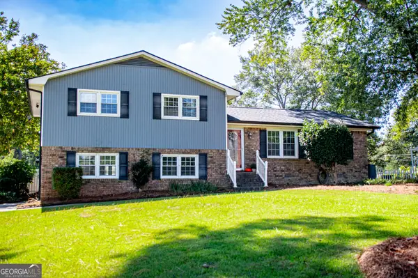 105 Kathy Lane, Carrollton, GA 30117