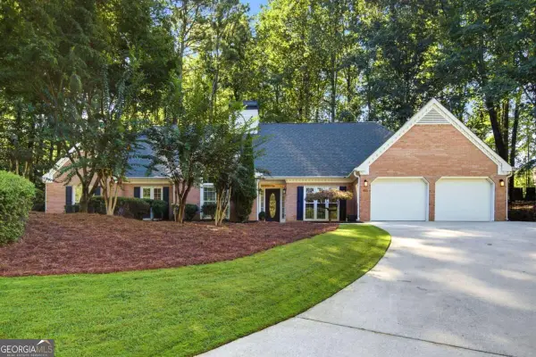 410 Barlow Court, Johns Creek, GA 30022