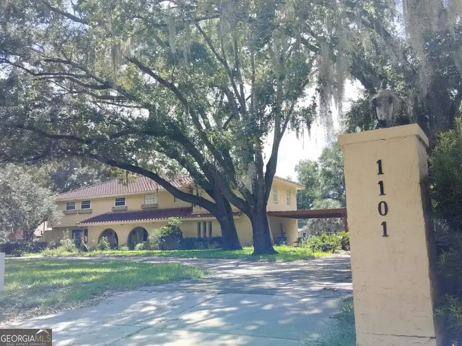 1101 Mendonsa Road, Plant City, FL 33563 - #2