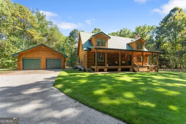 1120 Ridgewood Drive, Pendergrass, GA 30567