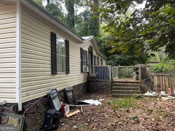 59 Blacks Creek Drive, Clayton, GA 30525