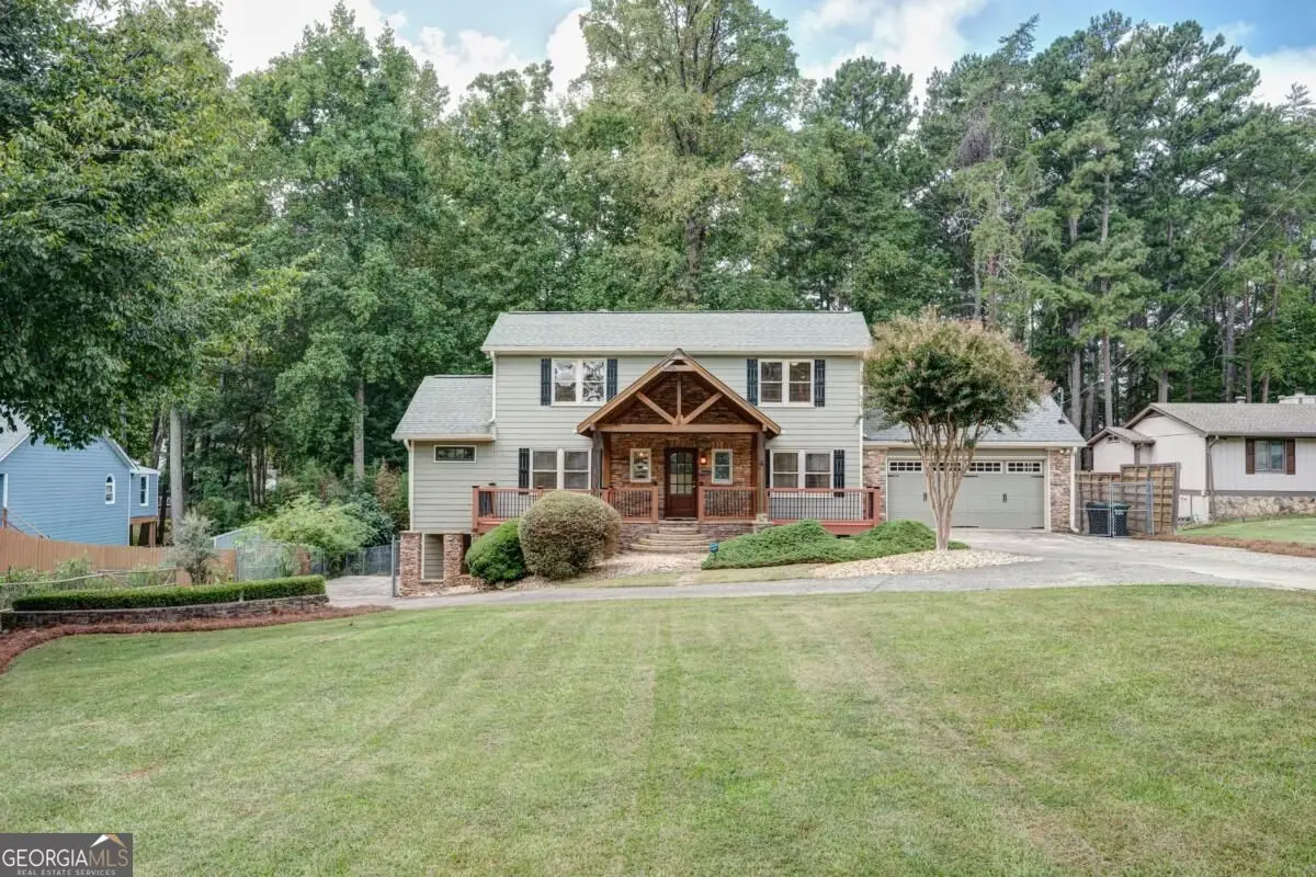 6090 Shadburn Ferry Road, Buford, GA 30518 - #1