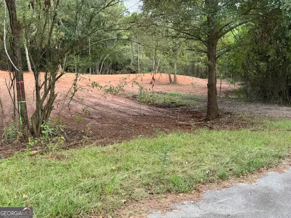 100 Winding Lane, Locust Grove, GA 30248