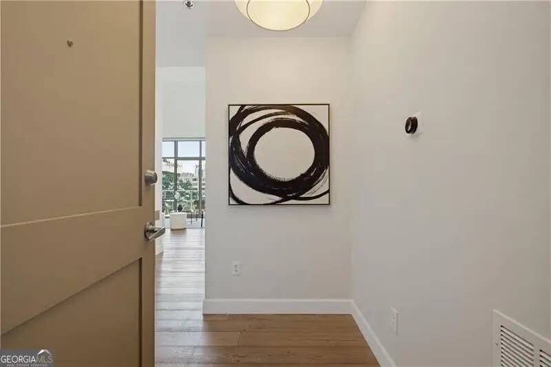 905 Juniper Street Ne #812, Atlanta, GA 30309 - #2